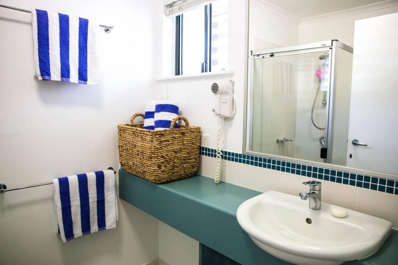 Tropical Getaway In 2 Bedroom Unit In 4 Star Resort Noosaville Extérieur photo